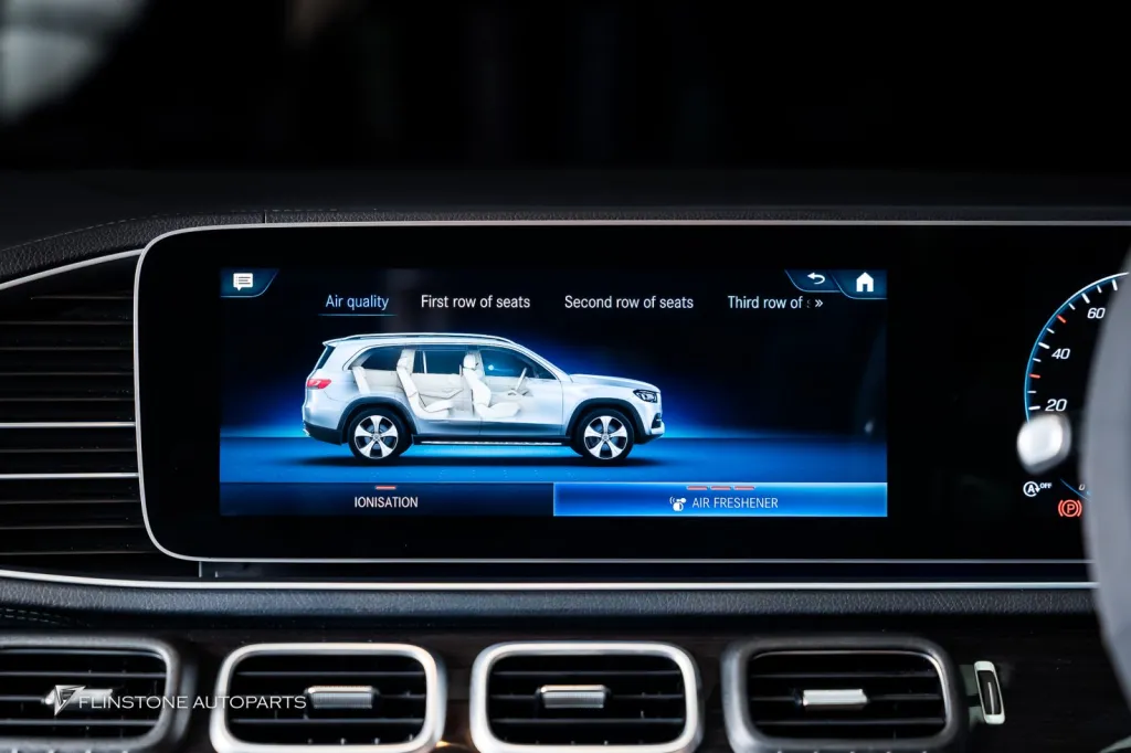 Mercedes Benz GLS กระจกบานหน้า เบาะนวด น้ำหอม Acc
