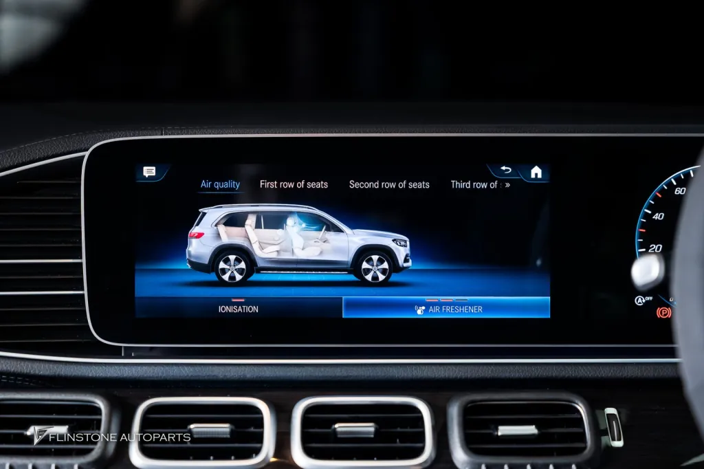 Mercedes Benz GLS กระจกบานหน้า เบาะนวด น้ำหอม Acc