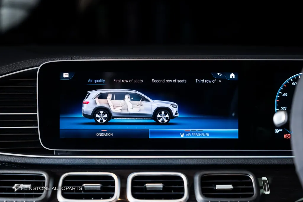 Mercedes Benz GLS กระจกบานหน้า เบาะนวด น้ำหอม Acc