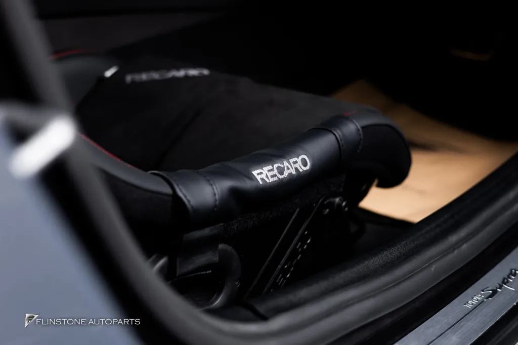 GR Srupa Seats Recaro