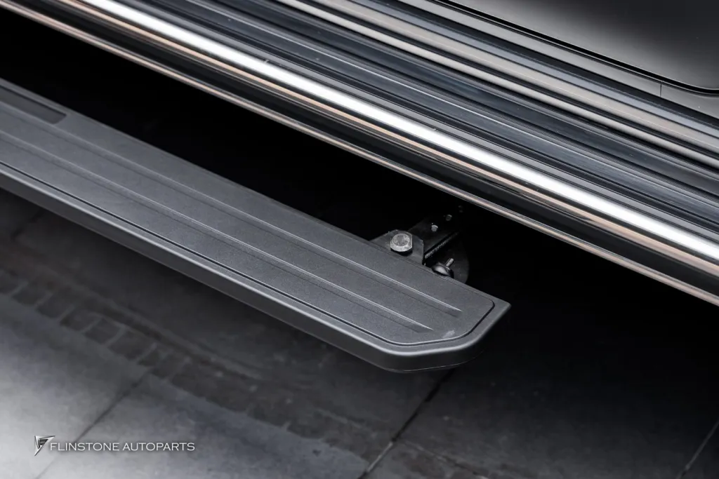 Mercedes Benz Gclass บันไดไฟฟ้า V2