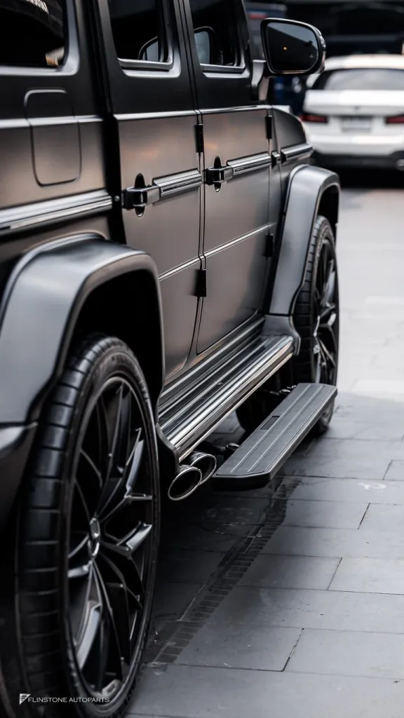 Mercedes Benz Gclass บันไดไฟฟ้า V2