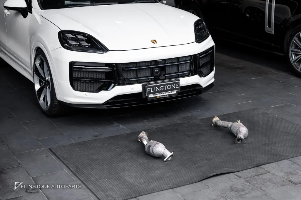 Porsche Cayenne Downpipe GK