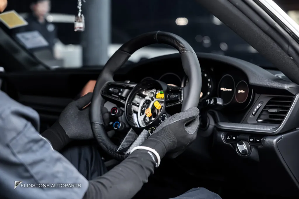 Porsche 992 พวงมาลัย