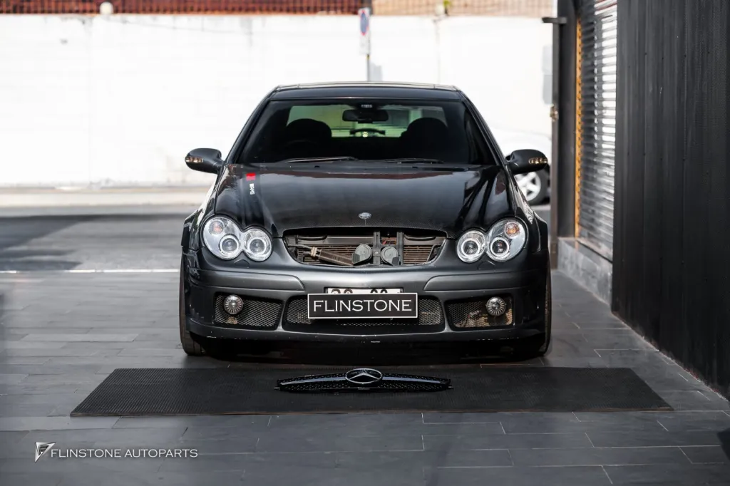 Mercedes Benz W209 กระจัง