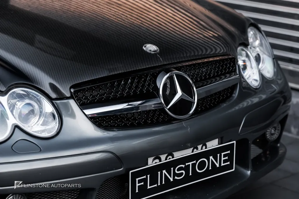 Mercedes Benz W209 กระจัง
