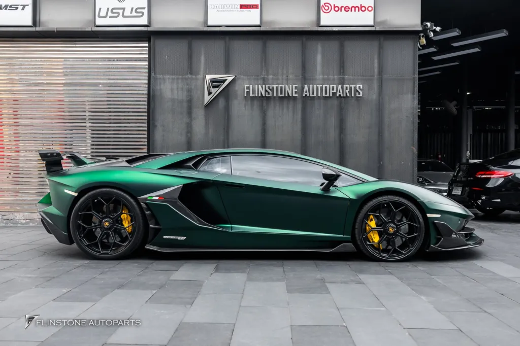 Lamborghini Aventador ฝาล้อ