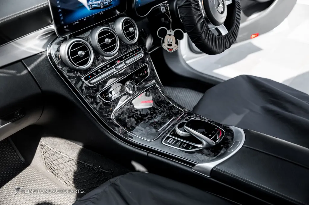 Mercedes Benz W205 锻造碳纤维内饰