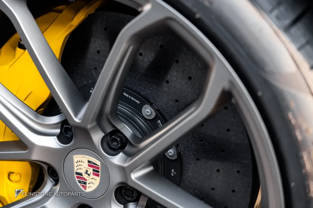 Porsche Cayenne S to Turbo GT Carbon Parts Usus Wheels