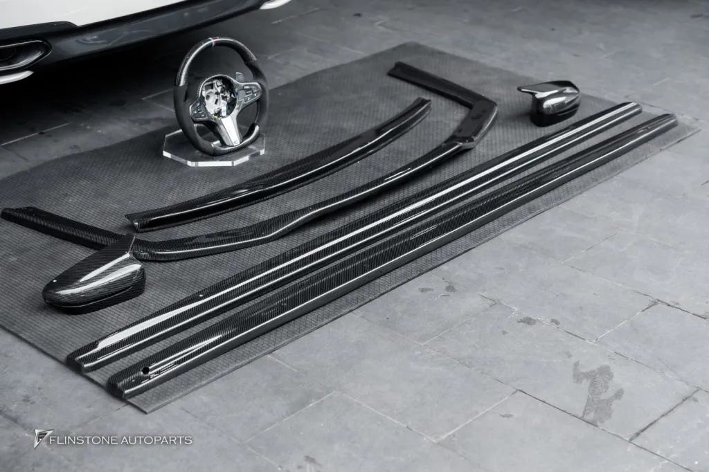 BMW G12 พาร์ทคาร์บอนรอบคัน