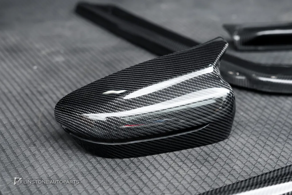 BMW G12 พาร์ทคาร์บอนรอบคัน