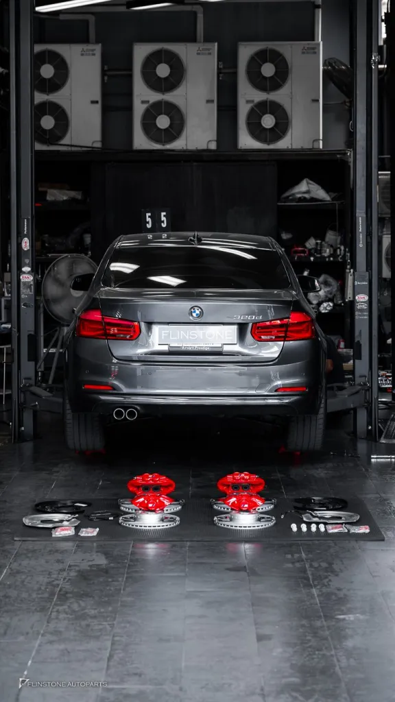 BMW F30 เบรค