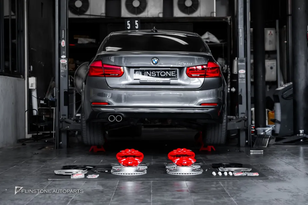 BMW F30 เบรค