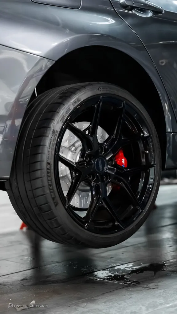 BMW F30 เบรค