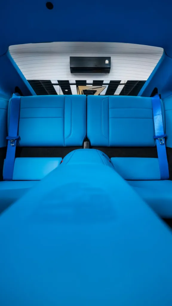 Porsche 992 ภายในฟ้า — Highres Complete (Interior)
