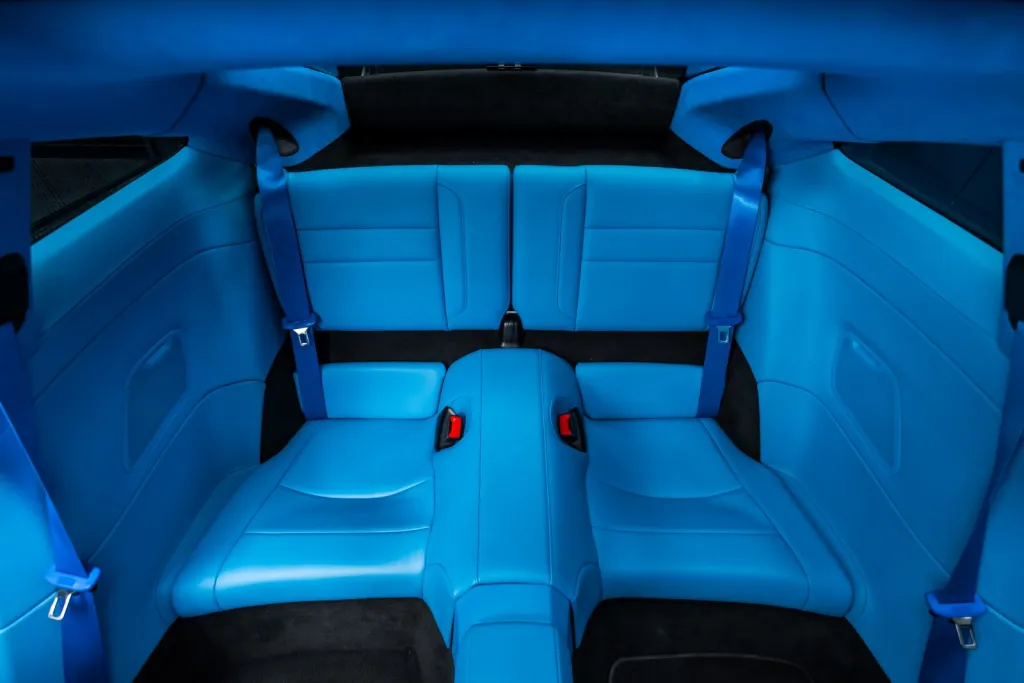 Porsche 992 ภายในฟ้า — Highres Complete (Interior)