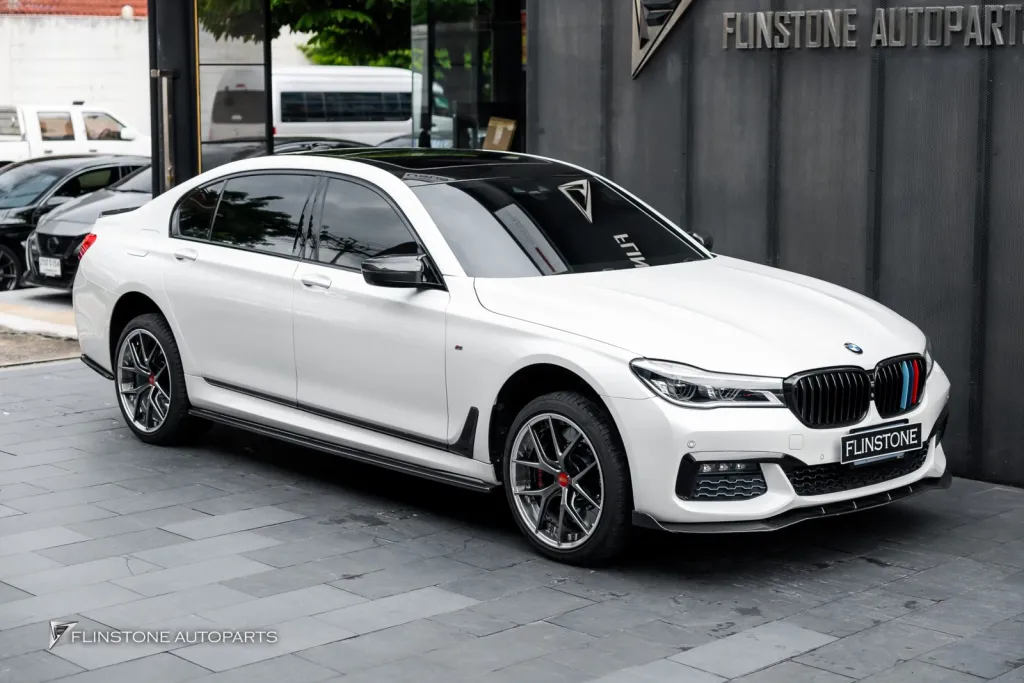 BMW G12 พาร์ทคาร์บอนรอบคัน