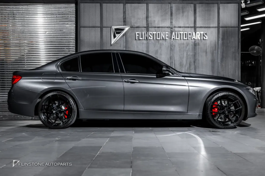 BMW F30 เบรค