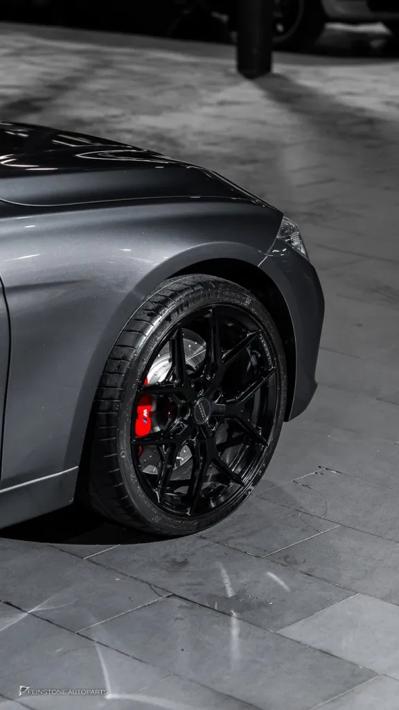 BMW F30 เบรค
