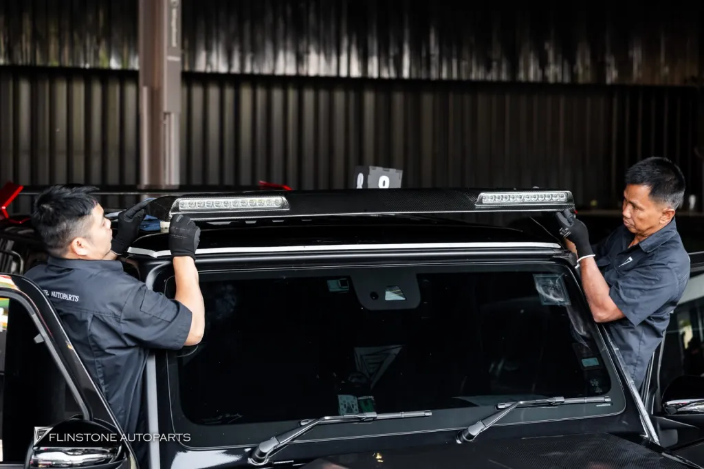 Mercedes Benz Gclass ไฟ LED หลังคา