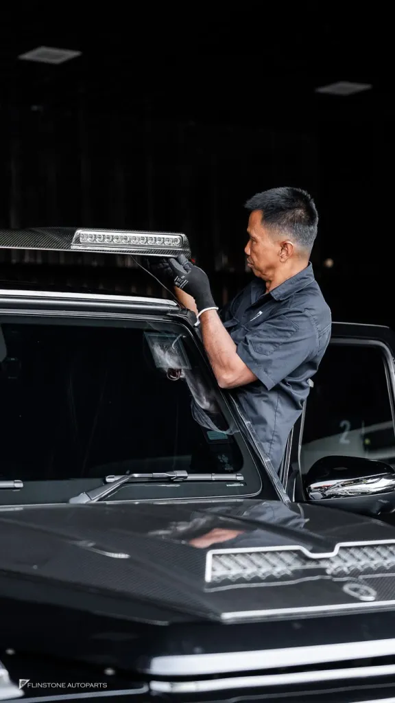 Mercedes Benz Gclass ไฟ LED หลังคา