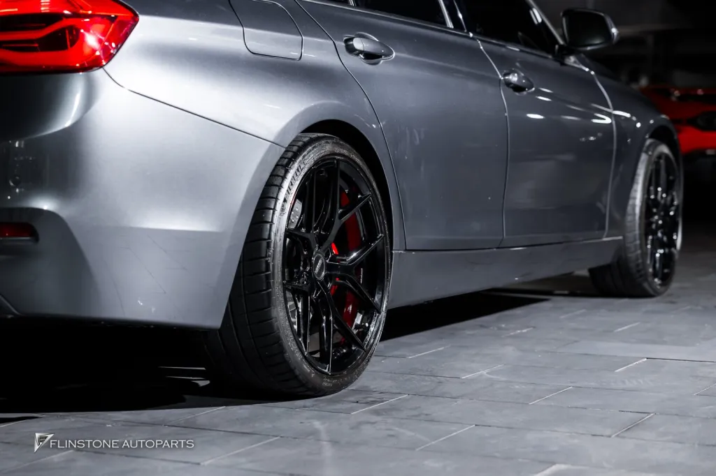 BMW F30 เบรค