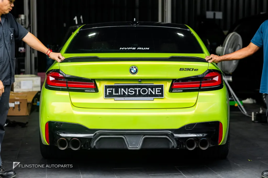 BMW G30 สปอยเลอร์