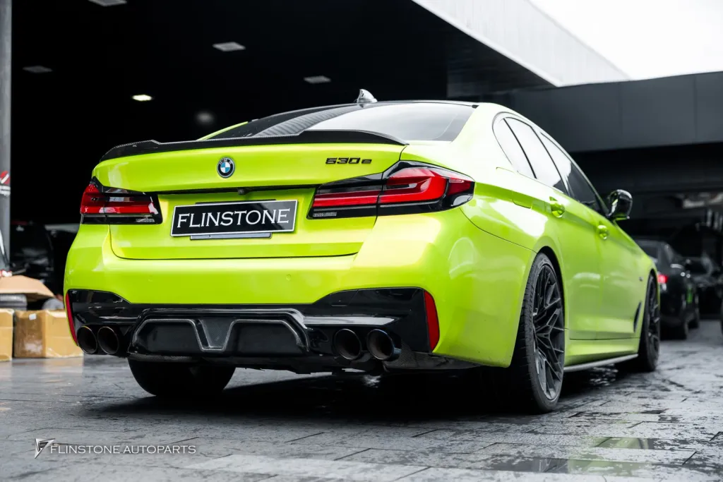 BMW G30 สปอยเลอร์