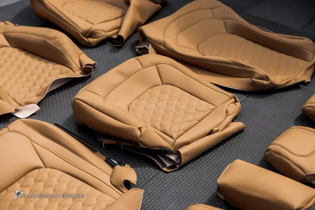 land rover defender 75th limited edition ภายใน — เรียง