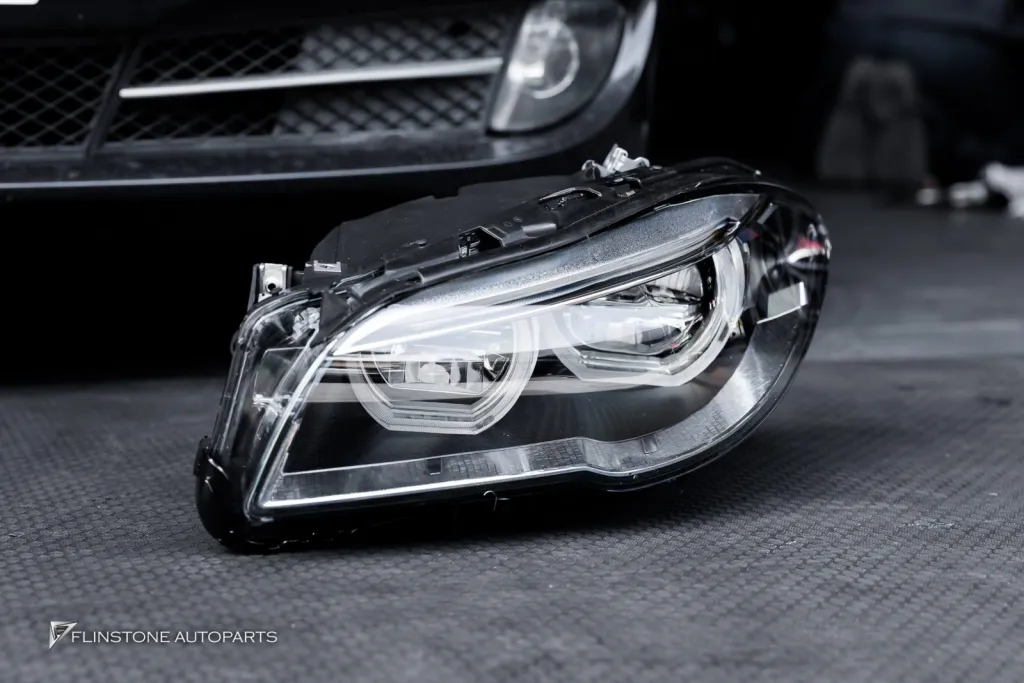 BMW F10 ไฟหน้า Lci