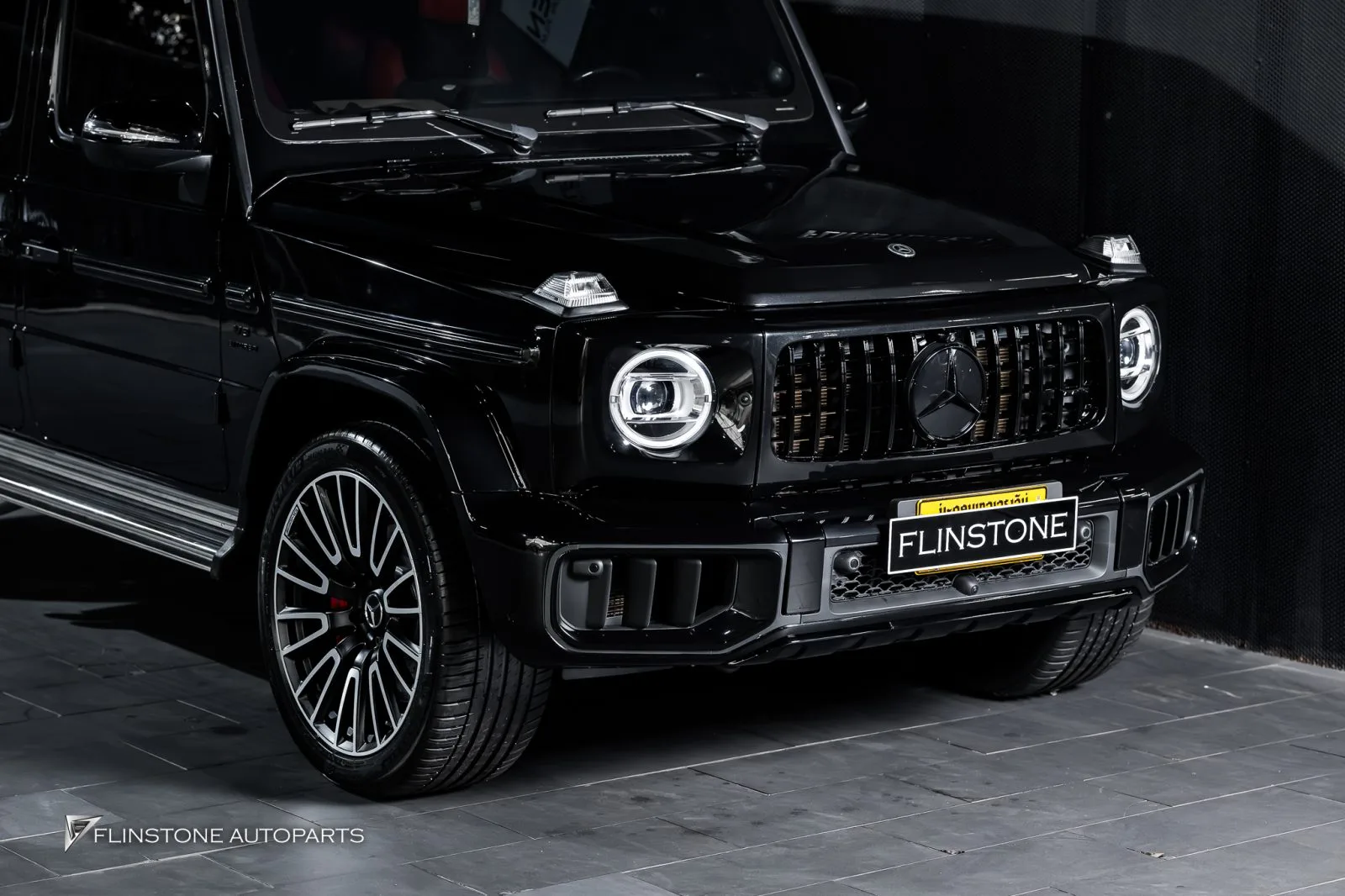 Mercedes Benz Gclass Parts Kit Bumper G63 Brakes Wheels Usus Steering Wheel Exhaust Pipe Brabus interior carbon parts