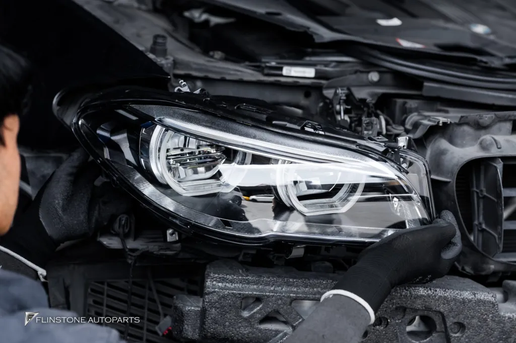 BMW F10 ไฟหน้า Lci