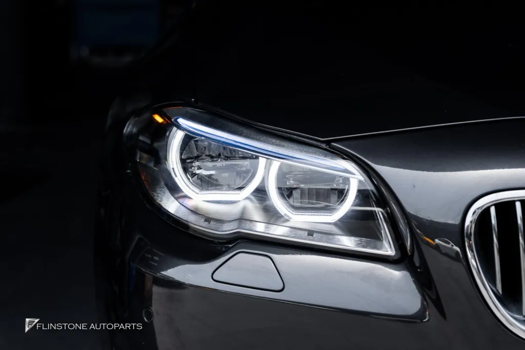 BMW F10 ไฟหน้า Lci