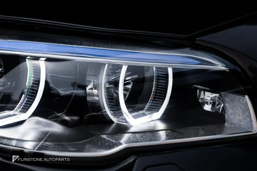BMW F10 ไฟหน้า Lci