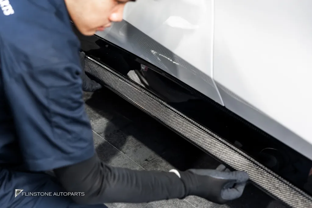BMW i5 G60 สเกิร์ต สติกเกอร์ข้าง