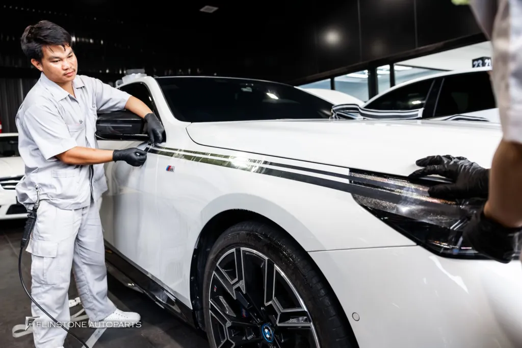 BMW i5 G60 สเกิร์ต สติกเกอร์ข้าง