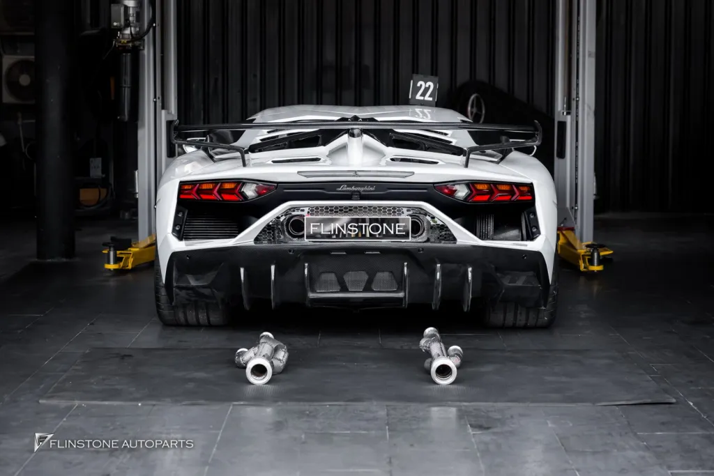Lamborghini Aventador ท่อ usus