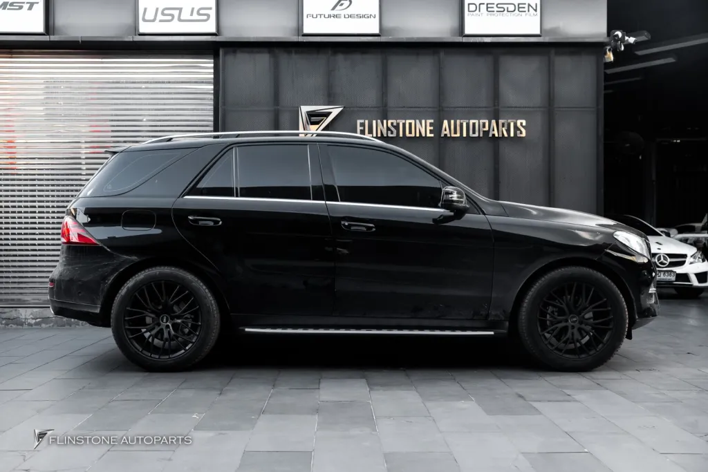 Mercedes Benz Gle บันไดข้าง