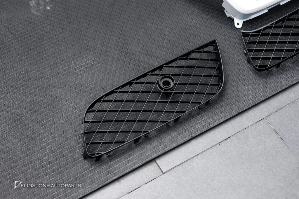 Bentley กระจัง ลิ้นหน้า