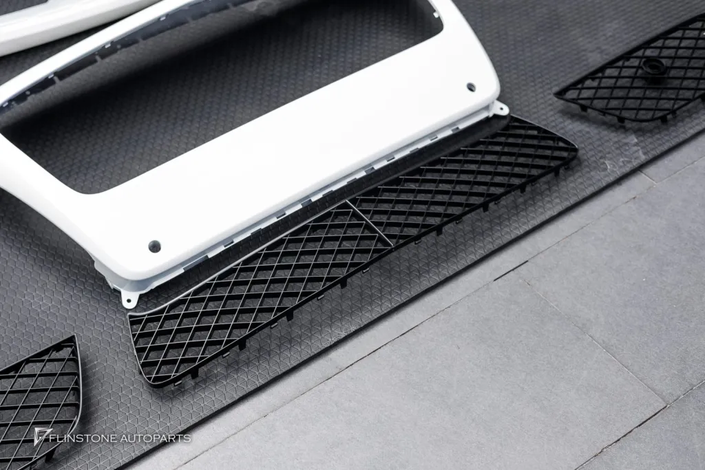 Bentley กระจัง ลิ้นหน้า