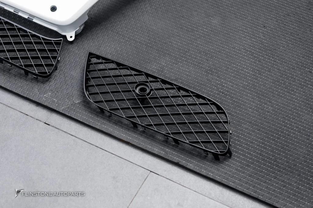 Bentley กระจัง ลิ้นหน้า