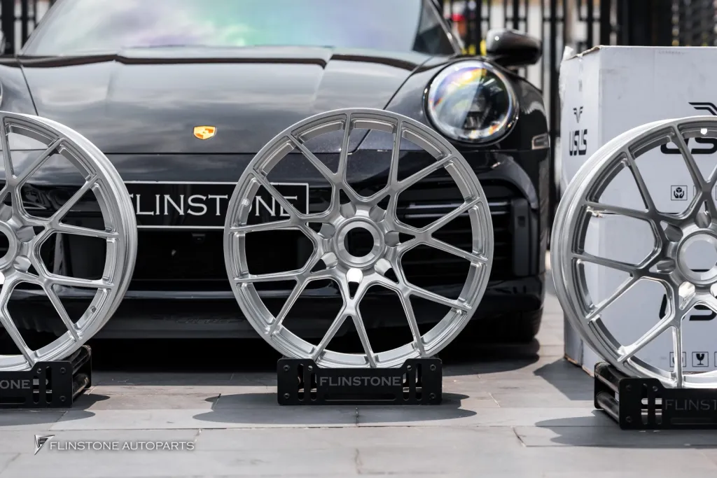 Porsche 992 TurboS ล้อ Usus