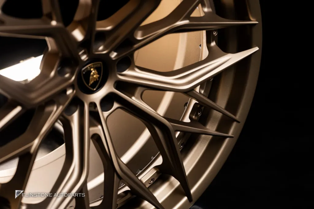ล้อ Usus Lamborghini Revuelto