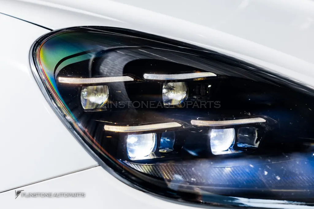 Porsche Cayenne ไฟหน้า (รูปรวม)