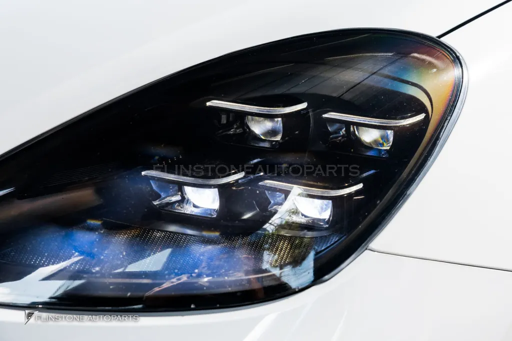 Porsche Cayenne ไฟหน้า (รูปรวม)