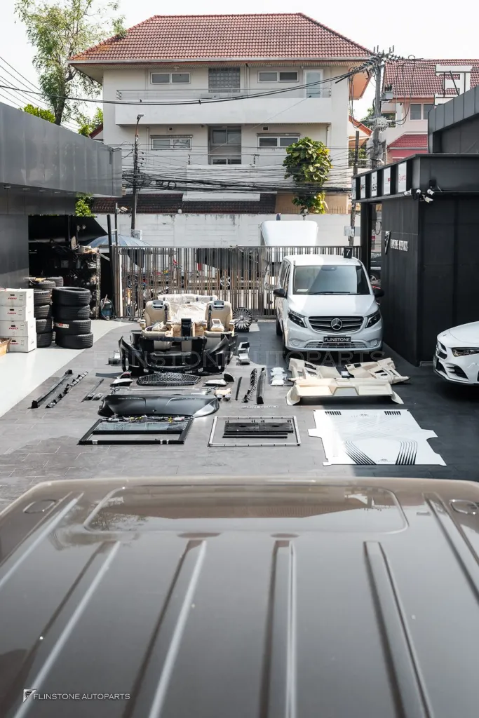 Mercedes Benz Vito ขาว ชุดพาร์ทรอบคัน