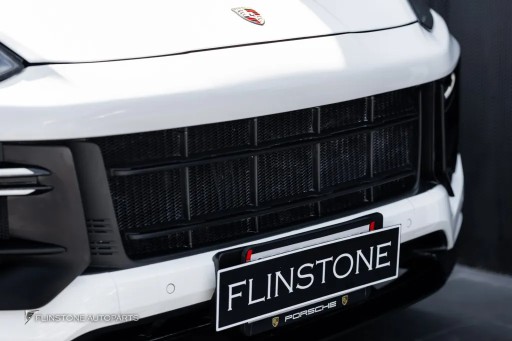 Porsche Cayenne 958 to Tubo GT ชุดพาร์ทรอบคัน ภายใน ทำสีล้อ เบรค (Complete)
