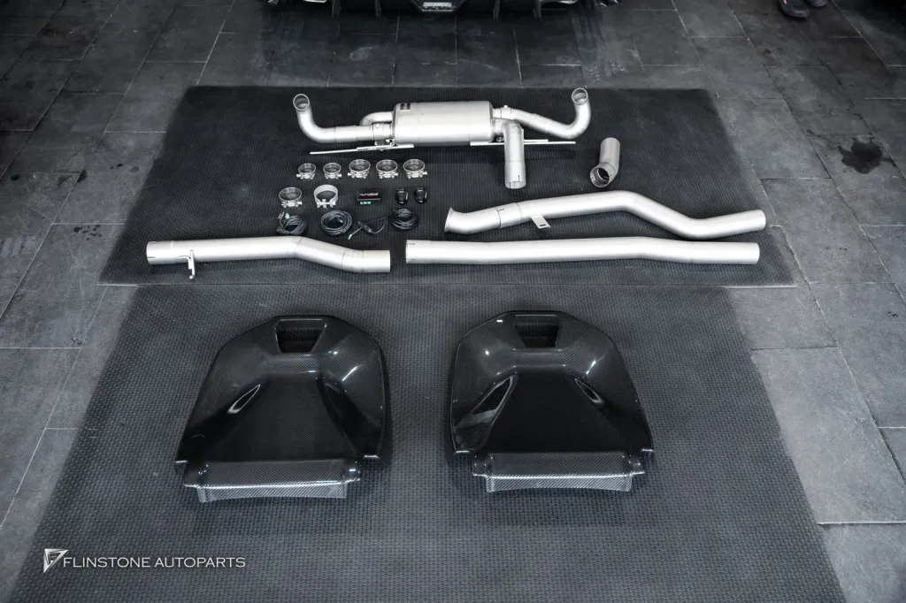 BMW i5 G60 排气管Usus 座椅背板碳纤维