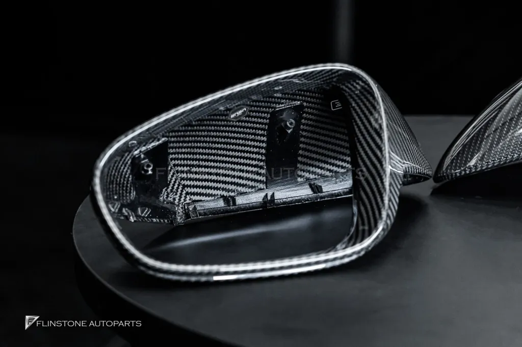 Carbon Mirror Usus