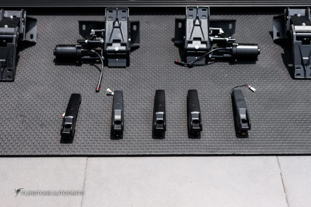 Mercedes Benz Gclass 滑动侧踏板 Keyless